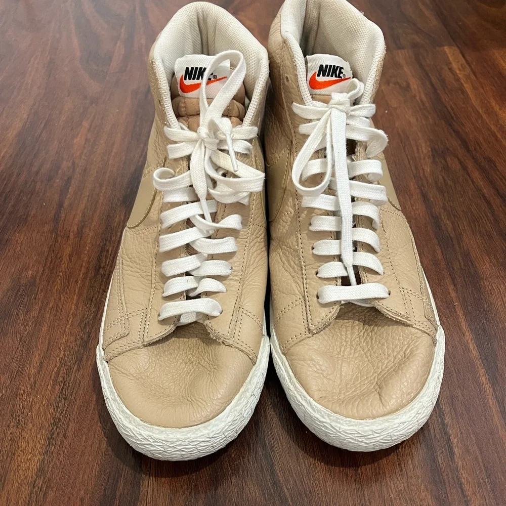 Nike Blazer Mid Premium Linen Summit White Sneakers - Picture 4 of 7